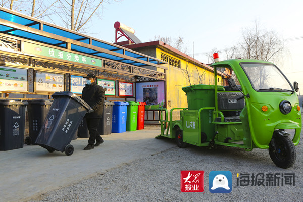 韩店镇首个垃圾分类亭“亮相上岗”